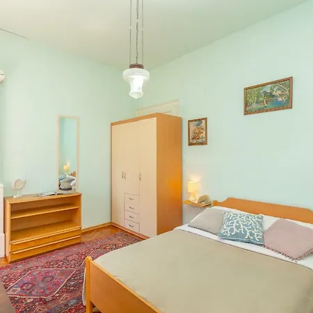 Amy Apartment
